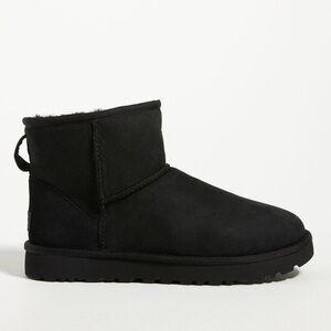 UGG Classic Mini Boots!